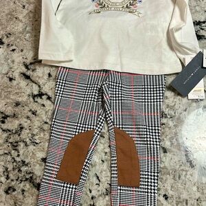 Tommy Hilfiger long sleeve tee with legging pant set.